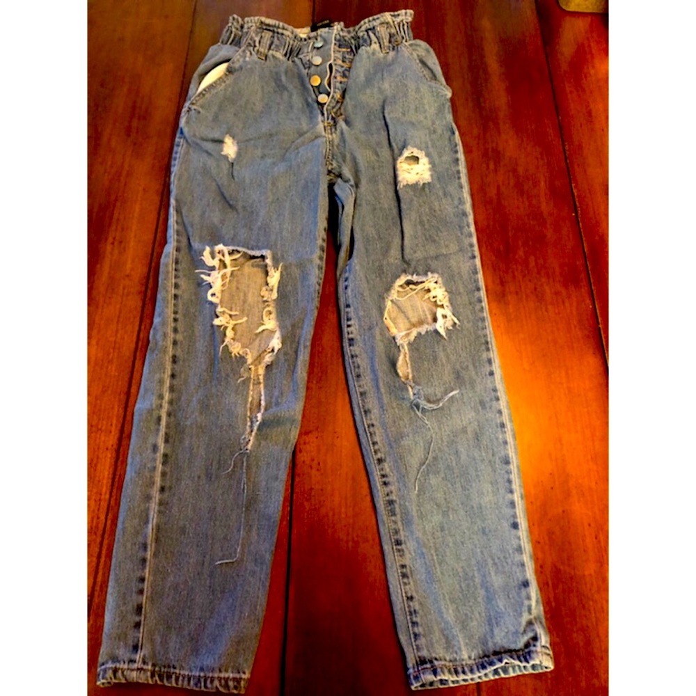 Ripped Paper Bag High Waist Jeans | Forever 21| 28 Waist